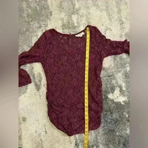 Women’s Purple Jessica Simpson Maternity Top - Picture 7 of 8